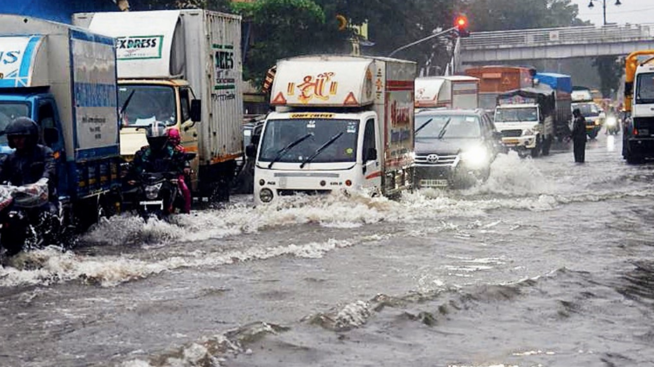 Incessant rains in Mumbai; IMD forecasts heavy to very heavy showers