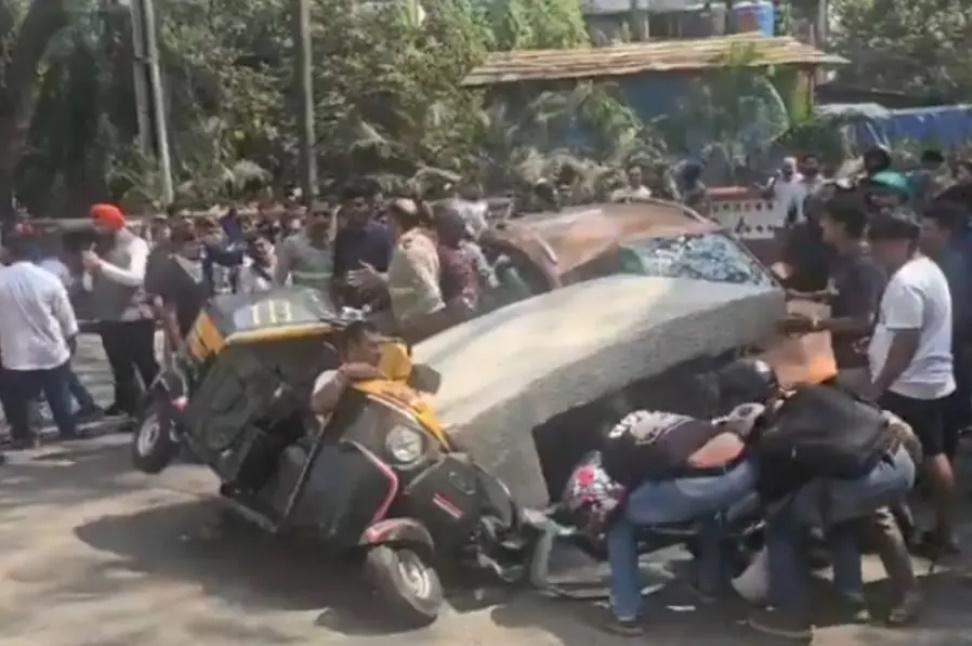 One Killed, Three Injured as Under-Construction Metro Segment Collapses in Mumbai; Probe Ordered