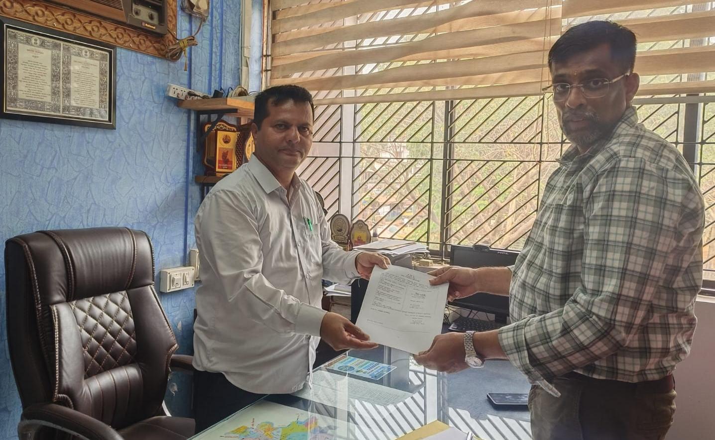 Bhatkal CMC gets first Commissioner; Baba Saheb Mane assumes charge