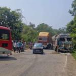 Boy dies, over 10 injured in bus-lorry crash in Ankola near Bhatkal