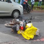 Man killed after container lorry crashes into bike in Kumta