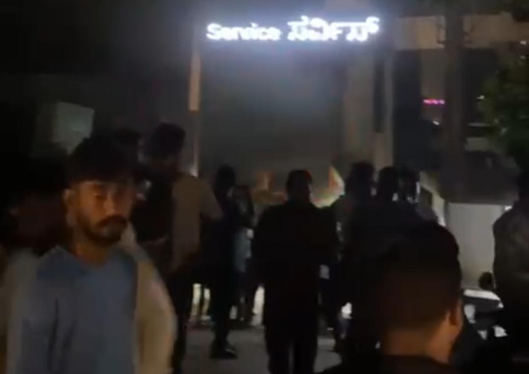 Fire breaks out at Padil car showroom, five to six vehicles gutted