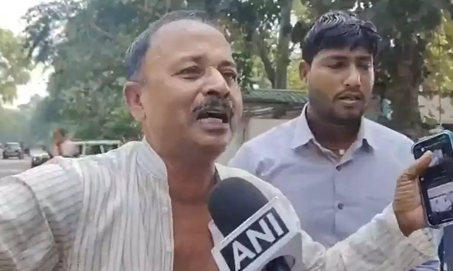 RJD ticket denial sparks drama as upset aspirant breaks down and tears clothes