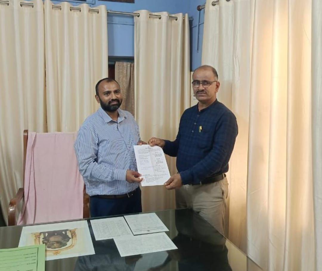 Sunil M. takes charge as new Executive Officer of Bhatkal Taluk Panchayat