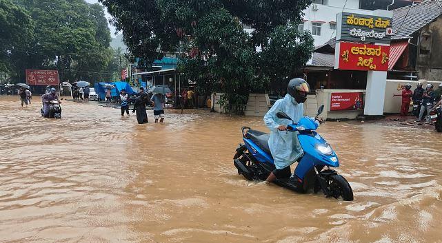 Coastal belt of Uttara Kannada reels under heavy rainfall