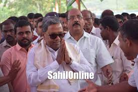 Dalit and backward class seers extend unconditional moral support to Karnataka CM Siddaramaiah