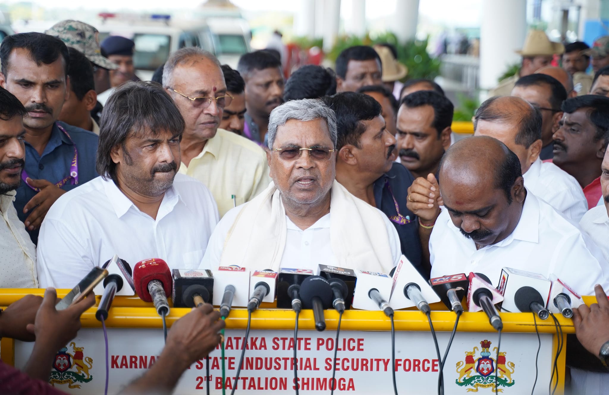 Karnataka CM Siddaramaiah criticizes NDA Govt for Waqf Bill, calls it anti-minority